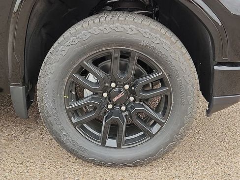New 2026 GMC Sierra 1500 Elevation image 7