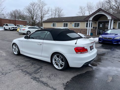 Used 2013 BMW 135i Convertible image 3