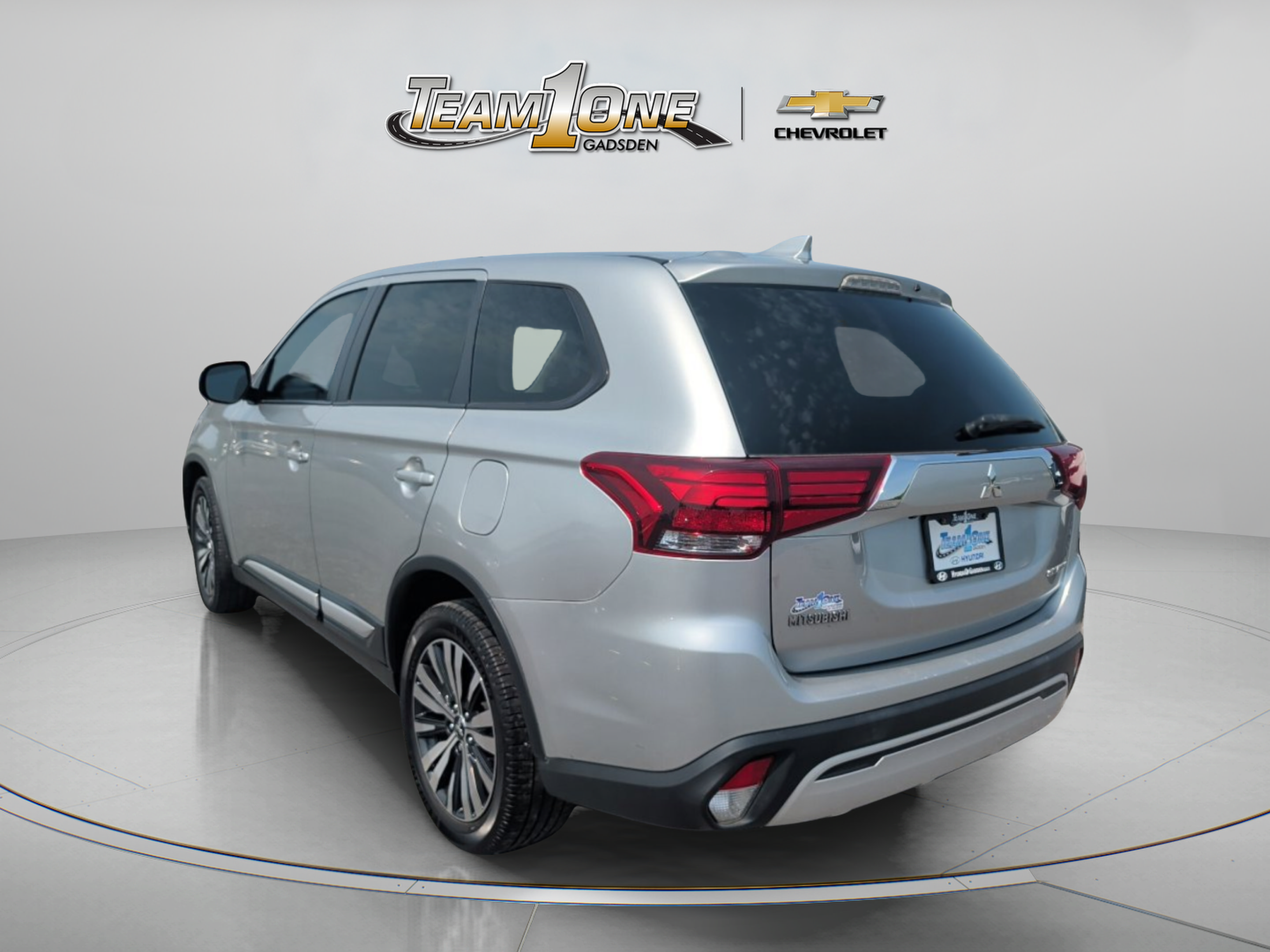 Used 2019 Mitsubishi Outlander ES AWD/4WD image 6