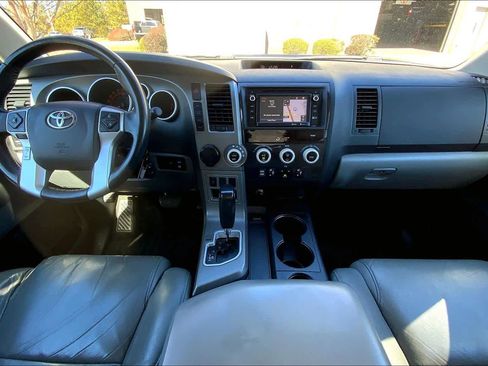 Used 2016 Toyota Sequoia SR5 image 16