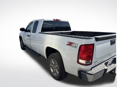 Used 2013 GMC Sierra 1500 SLE w/ Power Tech Package AWD/4WD image 10
