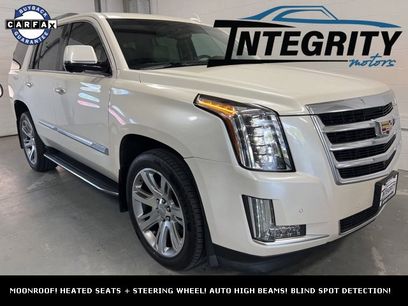 Used 2015 Cadillac Escalade Luxury