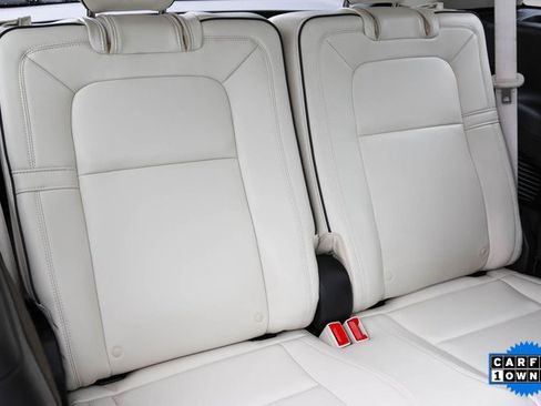 Used 2023 Lincoln Aviator Black Label w/ Class IV Trailer Tow Package image 22