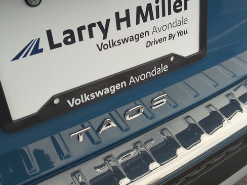 New 2026 Volkswagen Taos S image 22