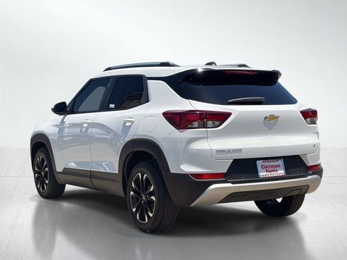 Used 2023 Chevrolet TrailBlazer LT w/ Convenience Package FWD image 4