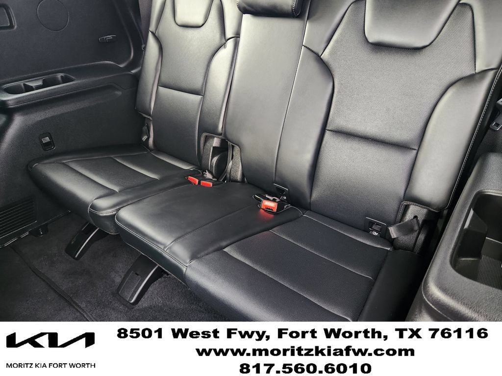 Certified 2025 Kia Telluride S FWD image 30
