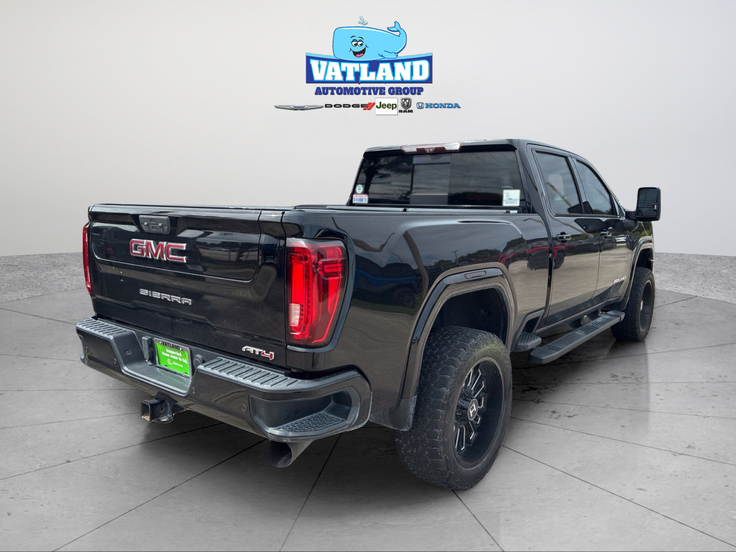 Used 2020 GMC Sierra 2500 AT4 w/ AT4 Premium Package AWD/4WD image 5