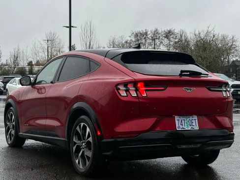 Used 2021 Ford Mustang Mach-E Premium image 3