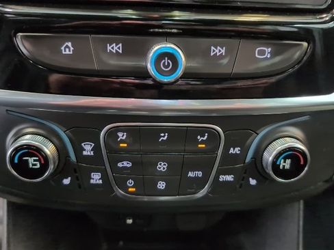 Used 2023 Chevrolet Traverse LT w/ LPO, Floor Liner Package AWD/4WD image 23