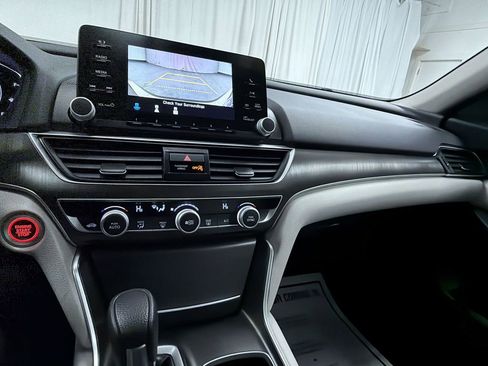 Used 2019 Honda Accord LX image 20