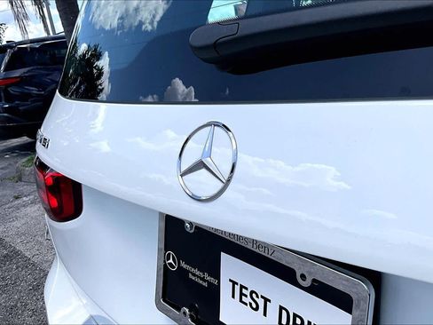 Used 2025 Mercedes-Benz GLB 35 AMG 4MATIC image 61