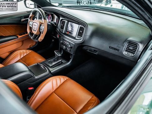 Used 2022 Dodge Charger SRT Hellcat w/ Harman/Kardon Audio Group RWD image 19