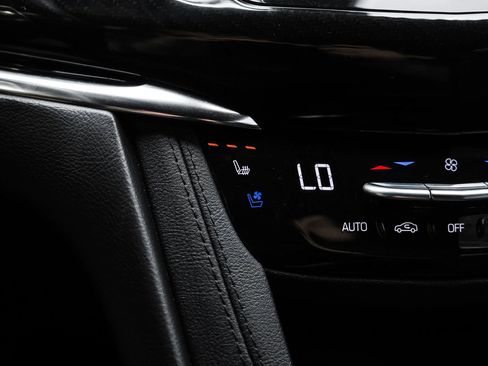 Used 2020 Cadillac XT6 Sport AWD/4WD image 26
