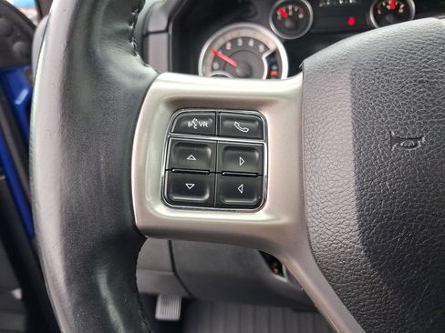Used 2015 RAM 1500 Laramie w/ Convenience Group image 18