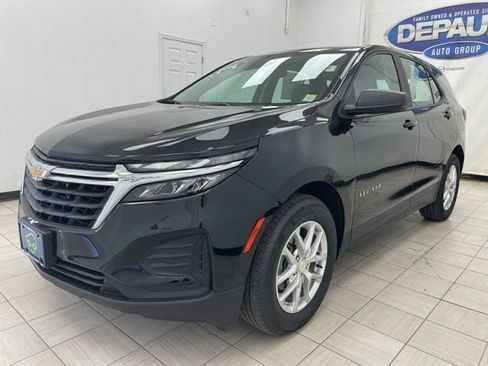 Certified 2023 Chevrolet Equinox LS w/ LPO, Floor Liner Package FWD image 18