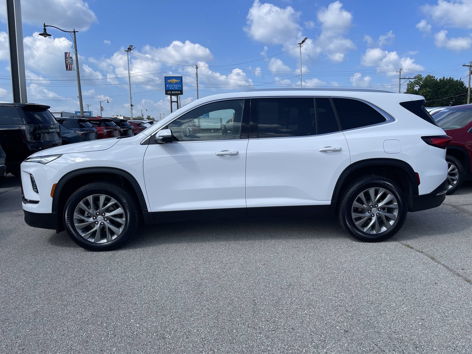 Used 2026 Buick Enclave Preferred AWD/4WD image 28