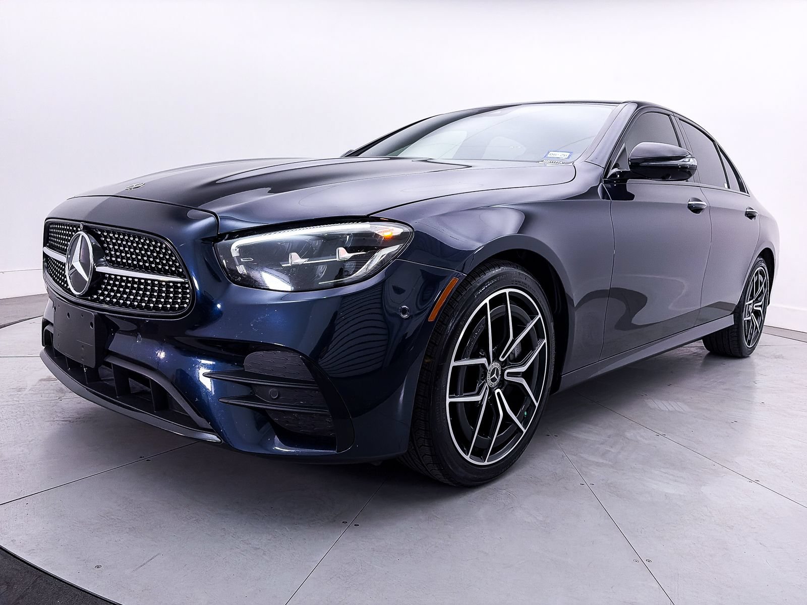 Used 2022 Mercedes-Benz E 350 Sedan image 14