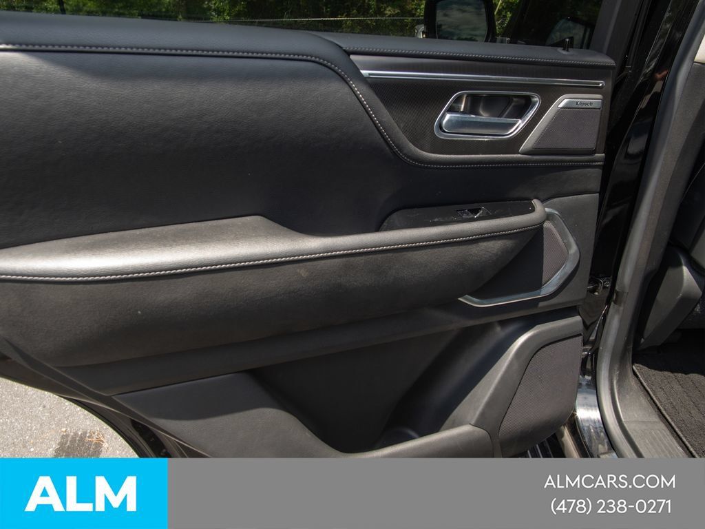 Used 2025 INFINITI QX80 Luxe AWD/4WD image 18