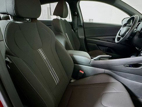 Certified 2025 Hyundai Elantra Sport w/ Cargo Package FWD image 23