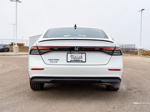 New 2026 Honda Accord SE image 6