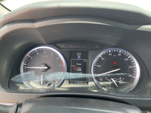 Used 2015 Toyota Highlander XLE FWD image 22