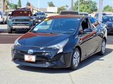 Used 2018 Toyota Prius Three image 3