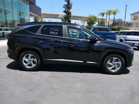Certified 2022 Hyundai Tucson SEL w/ Cargo Package FWD image 2