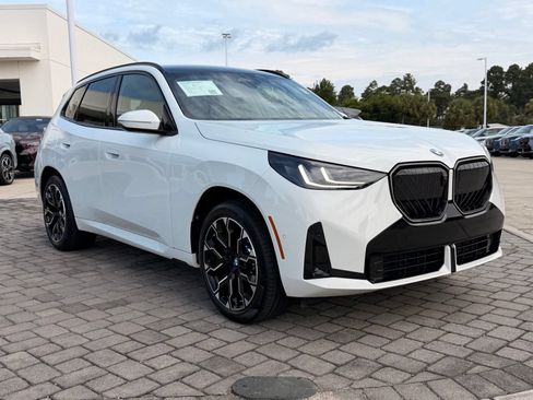 Used 2025 BMW X3 xDrive30i w/ Premium Package AWD/4WD image 6