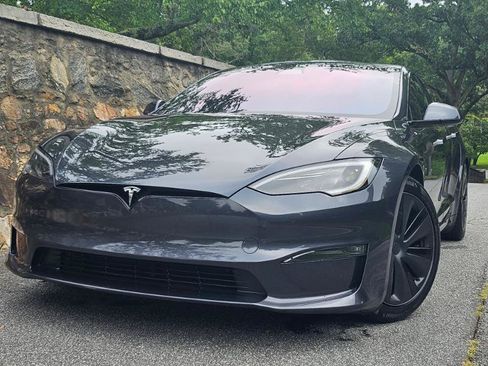 Used 2025 Tesla Model S AWD/4WD image 80
