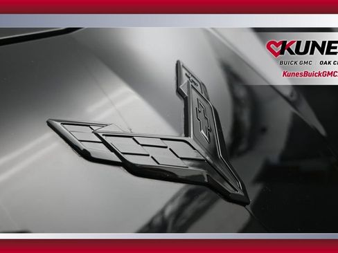 Used 2020 Chevrolet Corvette Stingray Preferred Conv w/ 2LT Preferred Equipment Group RWD image 27