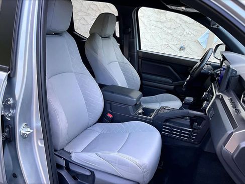 Used 2025 Toyota Tacoma SR5 RWD image 9