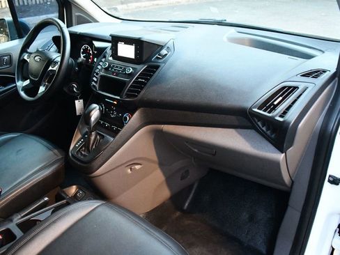 Used 2019 Ford Transit Connect XL image 22
