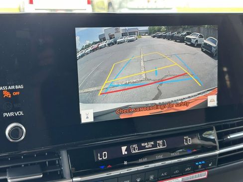 New 2026 Toyota Sienna Limited FWD image 25