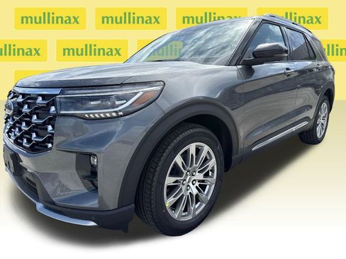 New 2026 Ford Explorer Platinum image 17