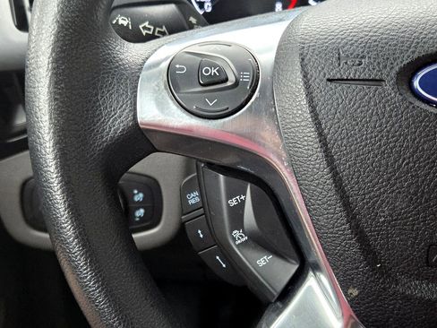 Used 2021 Ford Transit Connect XLT image 20