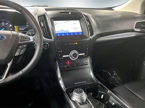 Used 2020 Ford Edge Titanium w/ Equipment Group 301A image 11