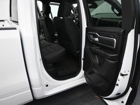 Used 2023 RAM 1500 Big Horn image 9