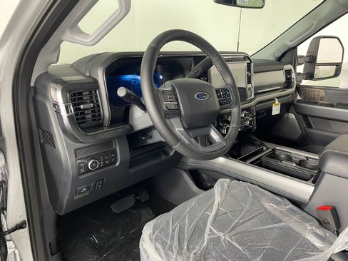 New 2026 Ford F250 Lariat image 2