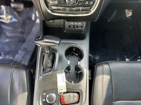 Used 2018 Dodge Durango R/T w/ Blacktop Package AWD/4WD image 22