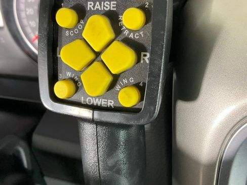 Used 2017 RAM 3500 Tradesman w/ Power Accessory Group image 21