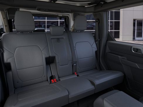 New 2026 Ford Bronco Badlands AWD/4WD image 11