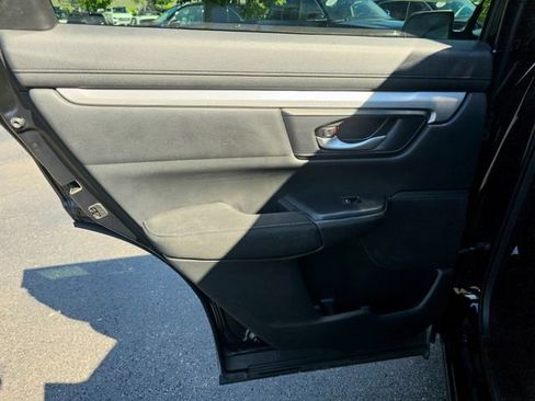 Used 2019 Honda CR-V LX image 27