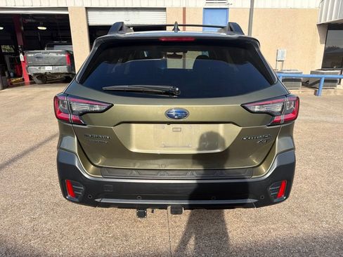 Used 2021 Subaru Outback Onyx Edition XT w/ Popular Package #2 AWD/4WD image 4