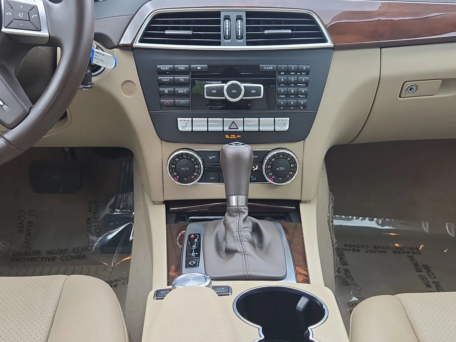 Used 2013 Mercedes-Benz C 250 Sedan image 18