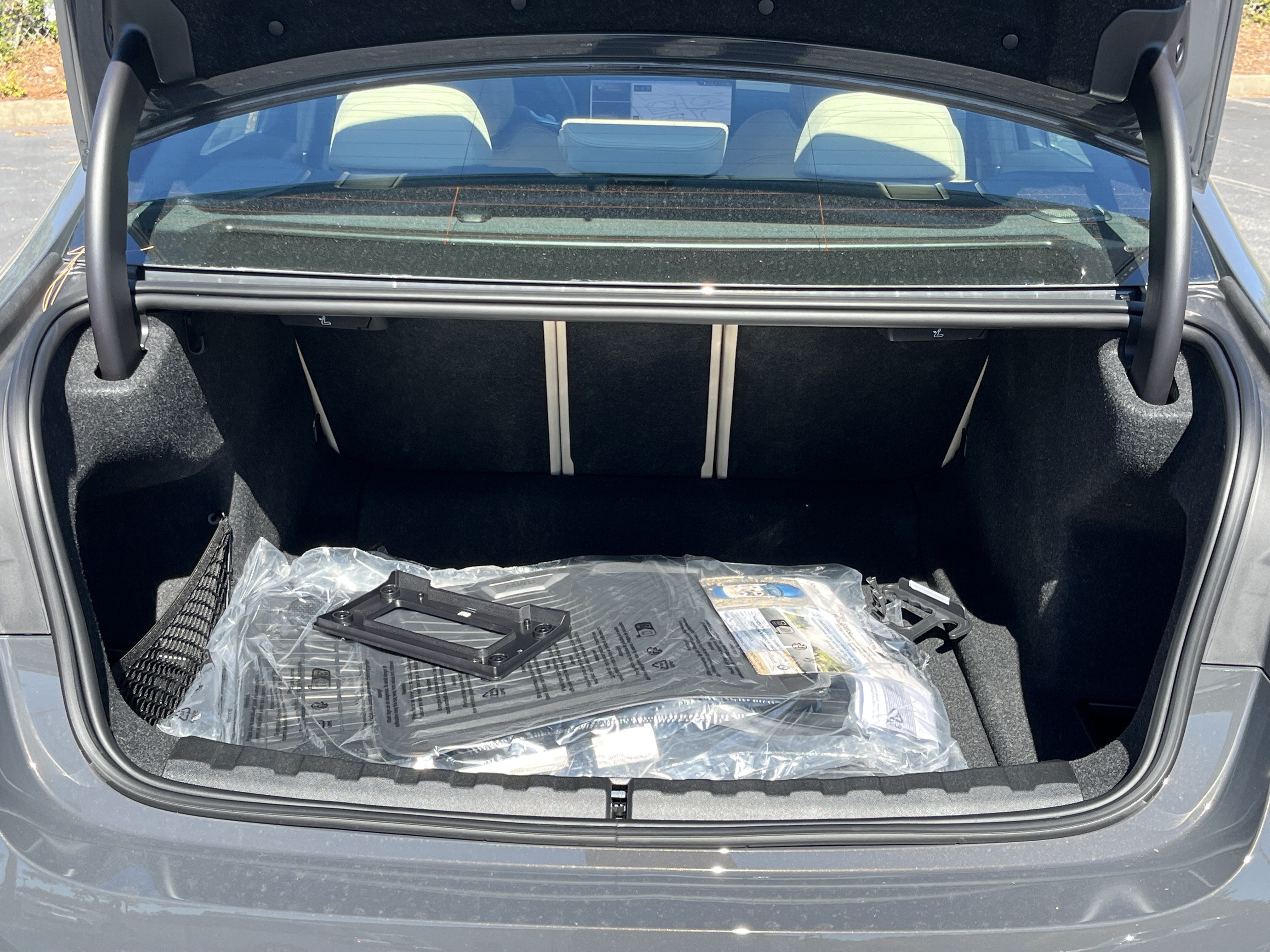 Certified 2026 BMW 330i Sedan w/ Premium Package RWD image 26