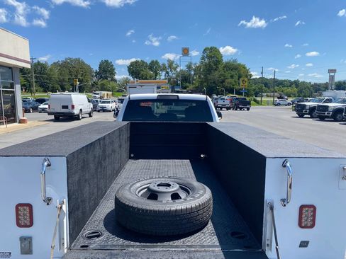 Used 2018 RAM 3500 Tradesman AWD/4WD image 37
