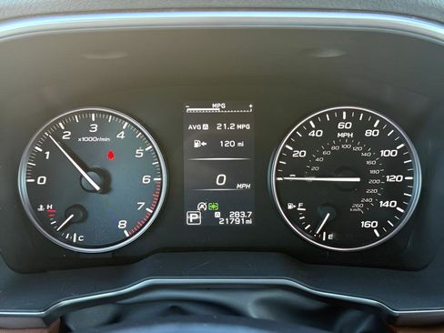 Used 2024 Subaru Outback Touring XT image 11