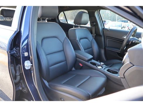 Used 2017 Mercedes-Benz GLA 250 4MATIC image 13