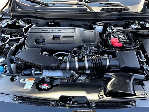 Used 2022 Honda Accord Sport image 32