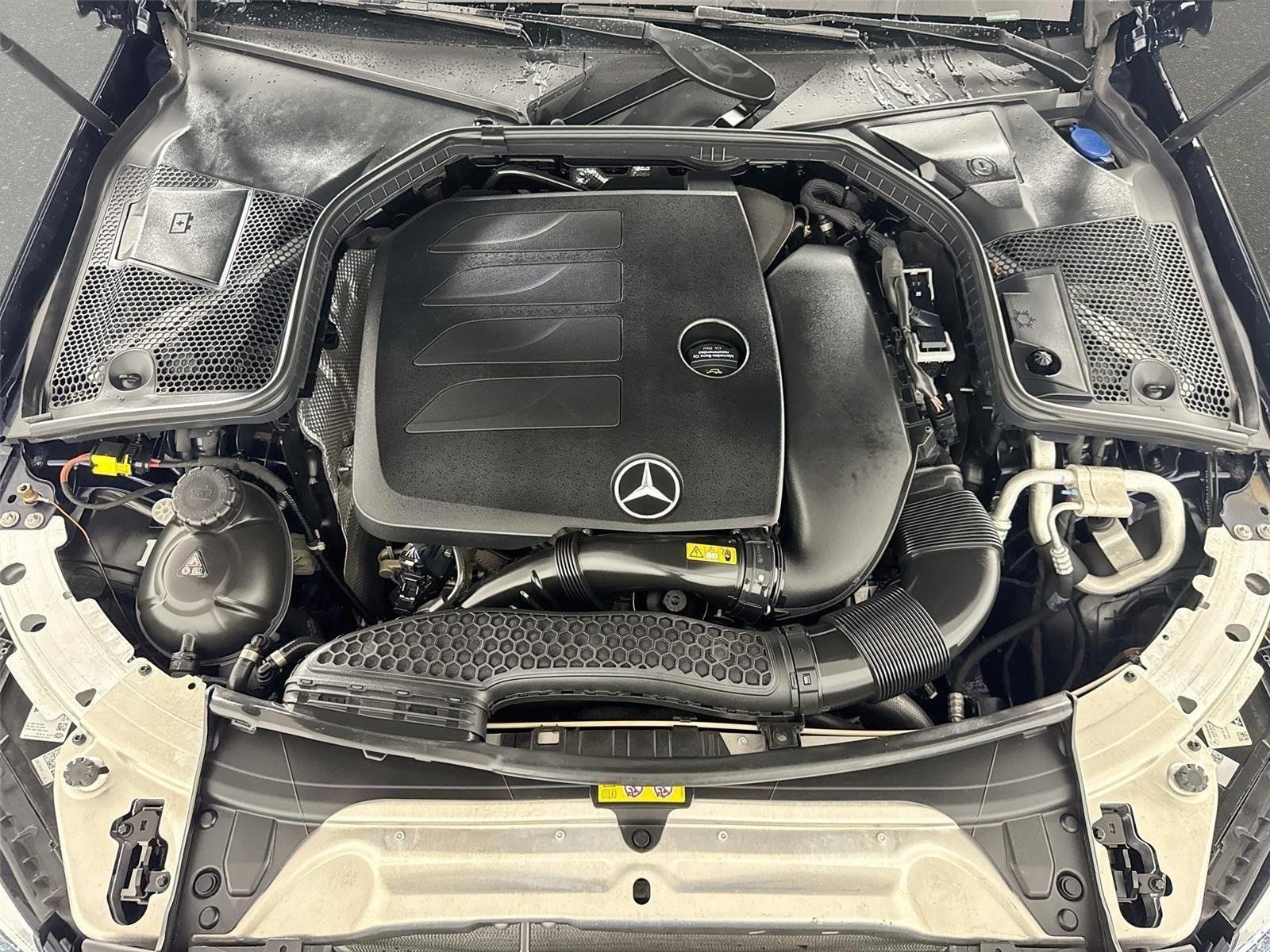 Used 2020 Mercedes-Benz C 300 Sedan image 30